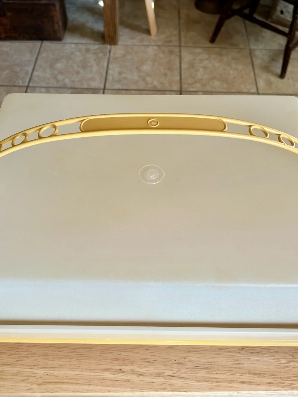 Vintage Tupperware Rectangular Sheet Cake Carrier Harvest Gold 3pc Set EXCELLENT